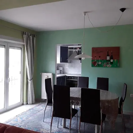 Elke Apartment Pakostane